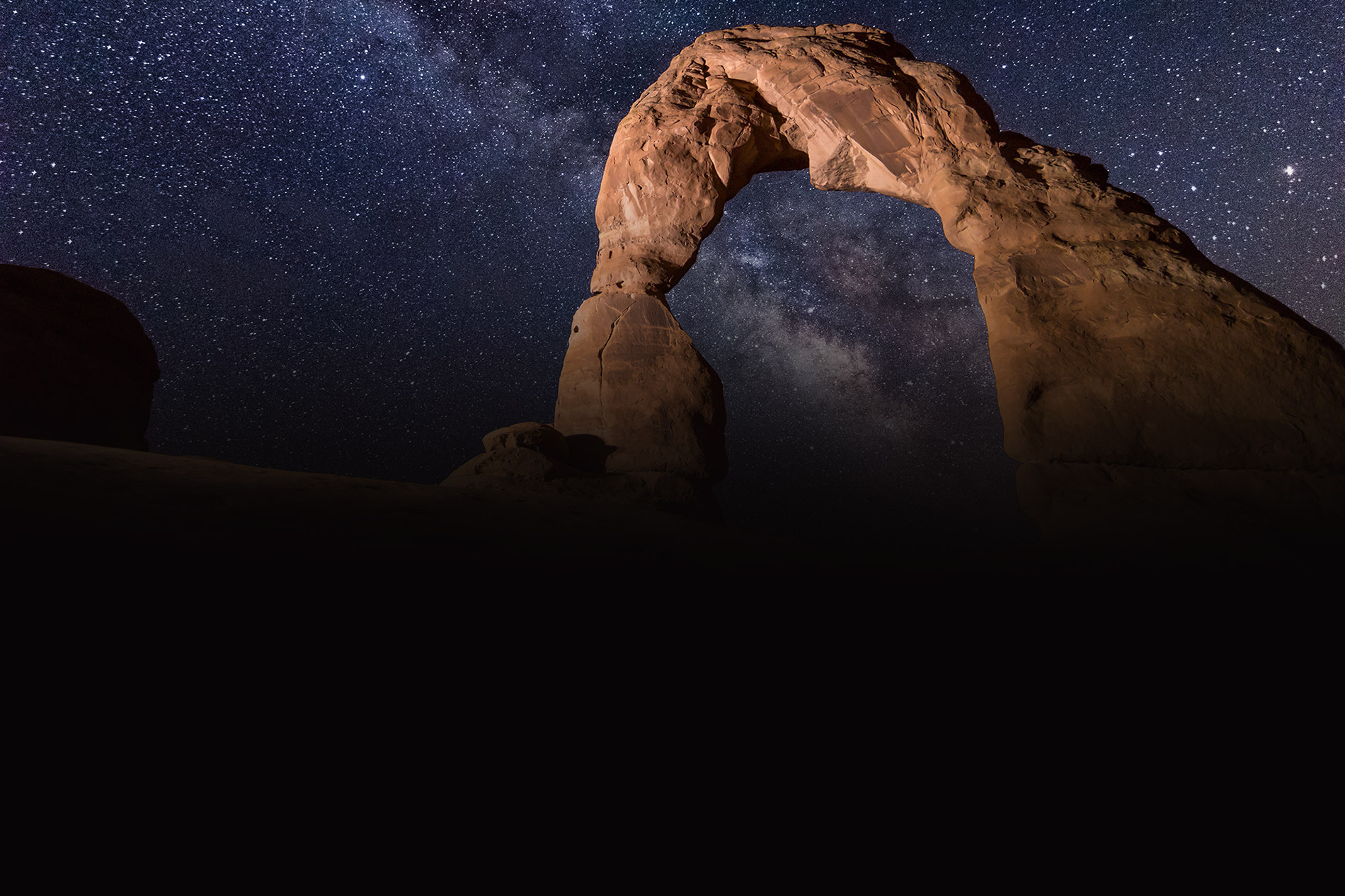 Orion rising over Delicate Arch image
